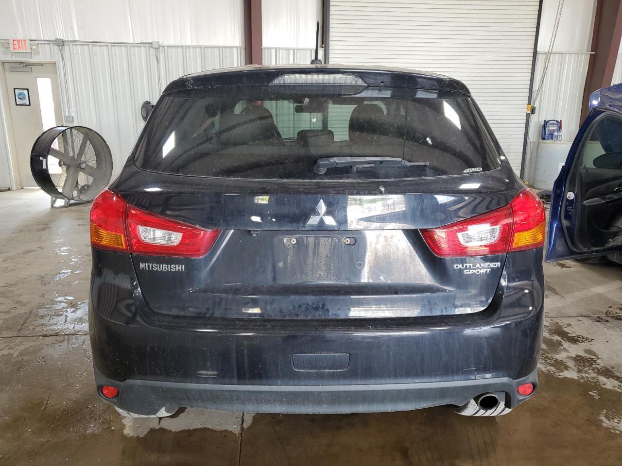 2015 MITSUBISHI outlander