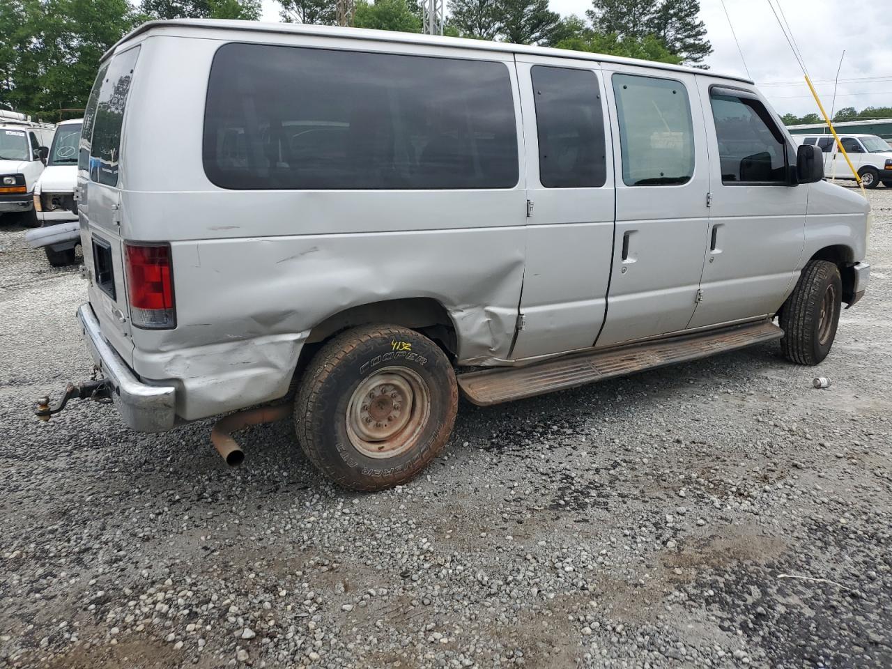 2010 FORD ECONOLINE