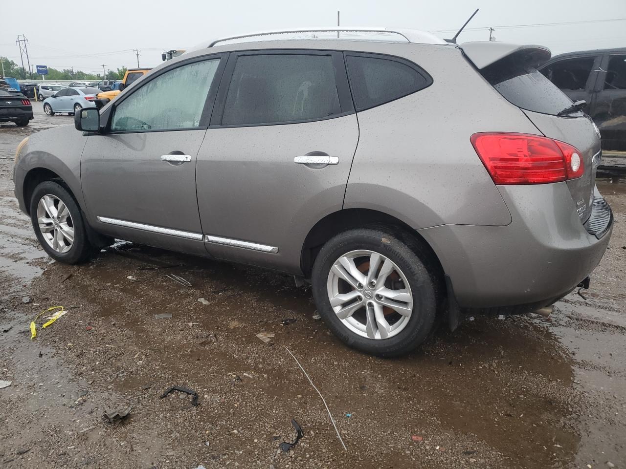 2015 NISSAN ROGUE