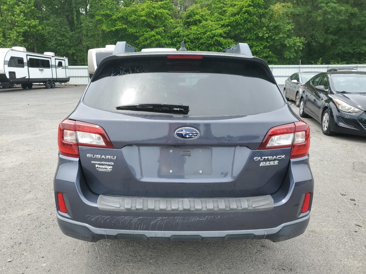 2017 SUBARU Outback