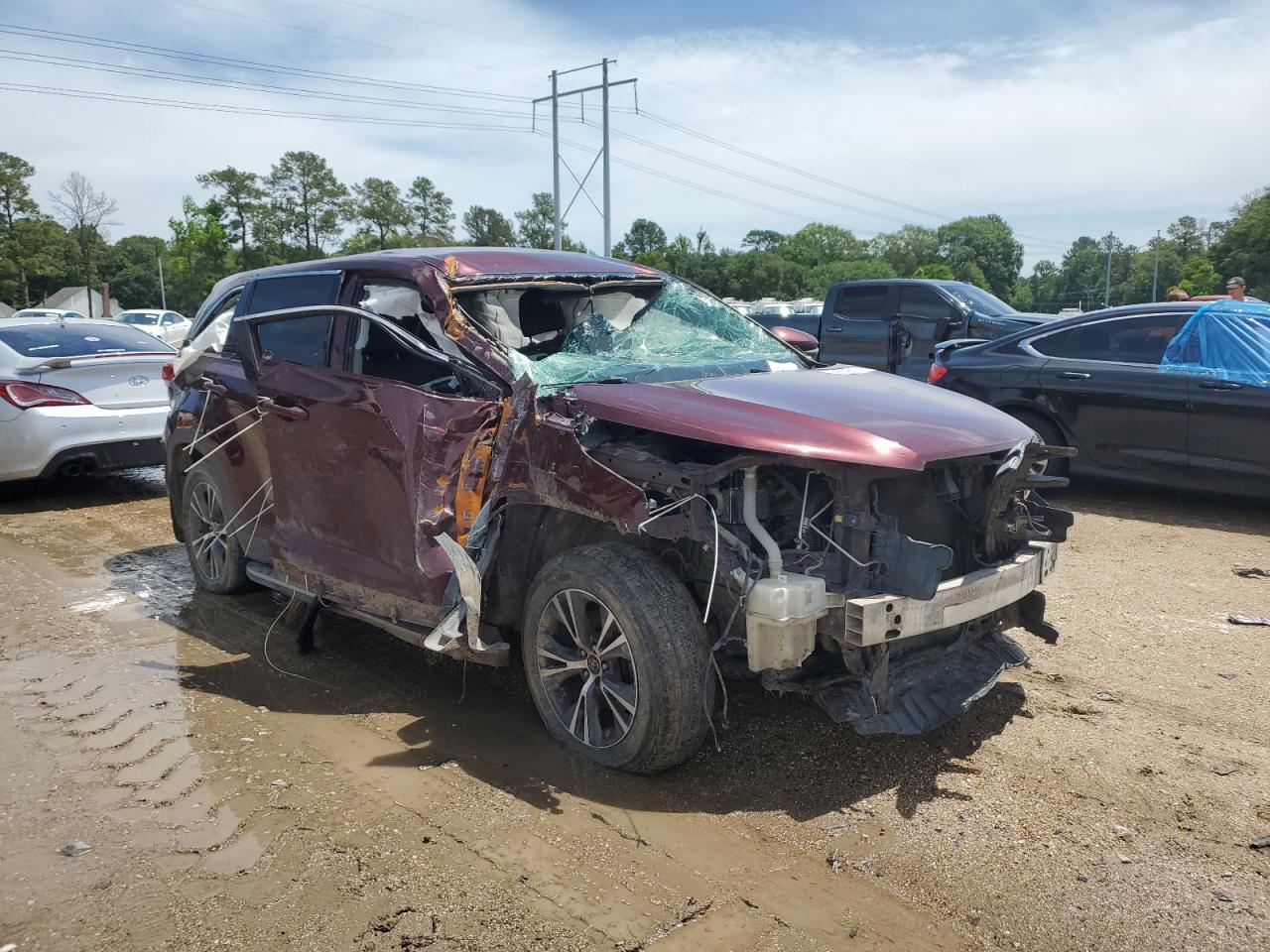 2019 TOYOTA HIGHLANDER