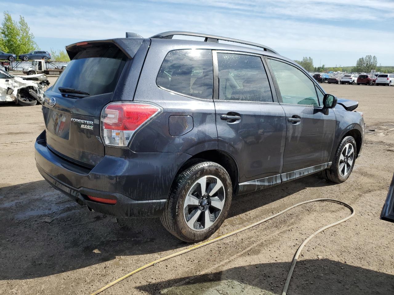 2017 SUBARU FORESTER