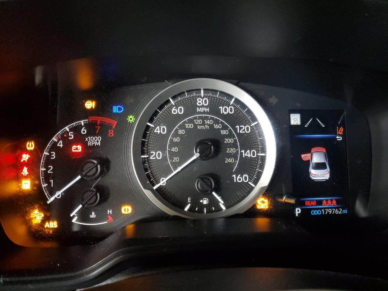 2021 TOYOTA COROLLA