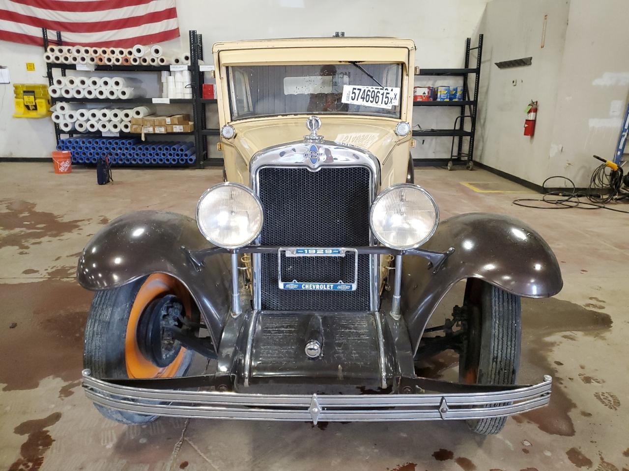 1929 CHEVROLET Sedan