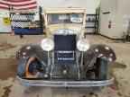 1929 CHEVROLET Sedan