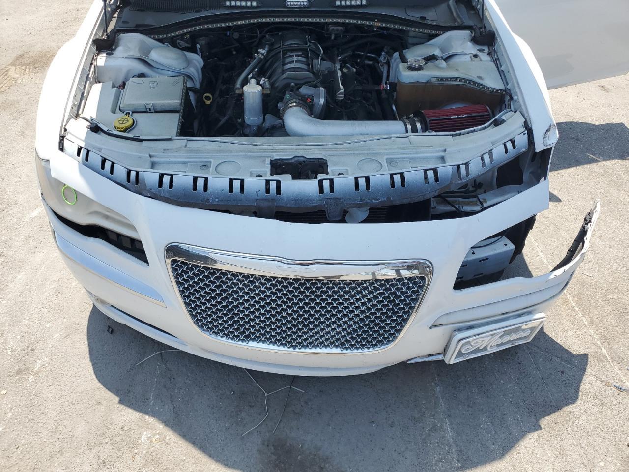 2011 CHRYSLER 300