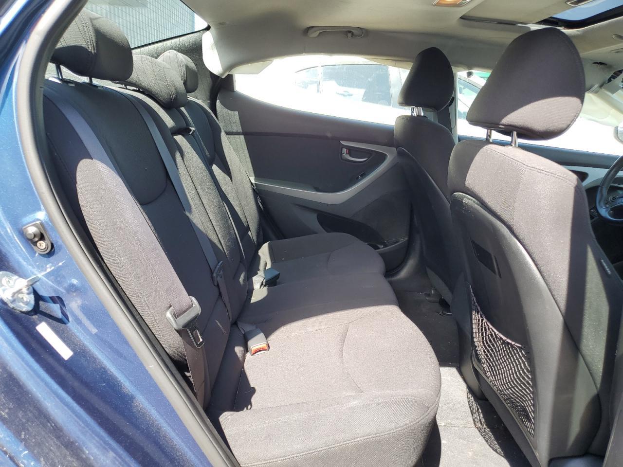 2016 HYUNDAI ELANTRA
