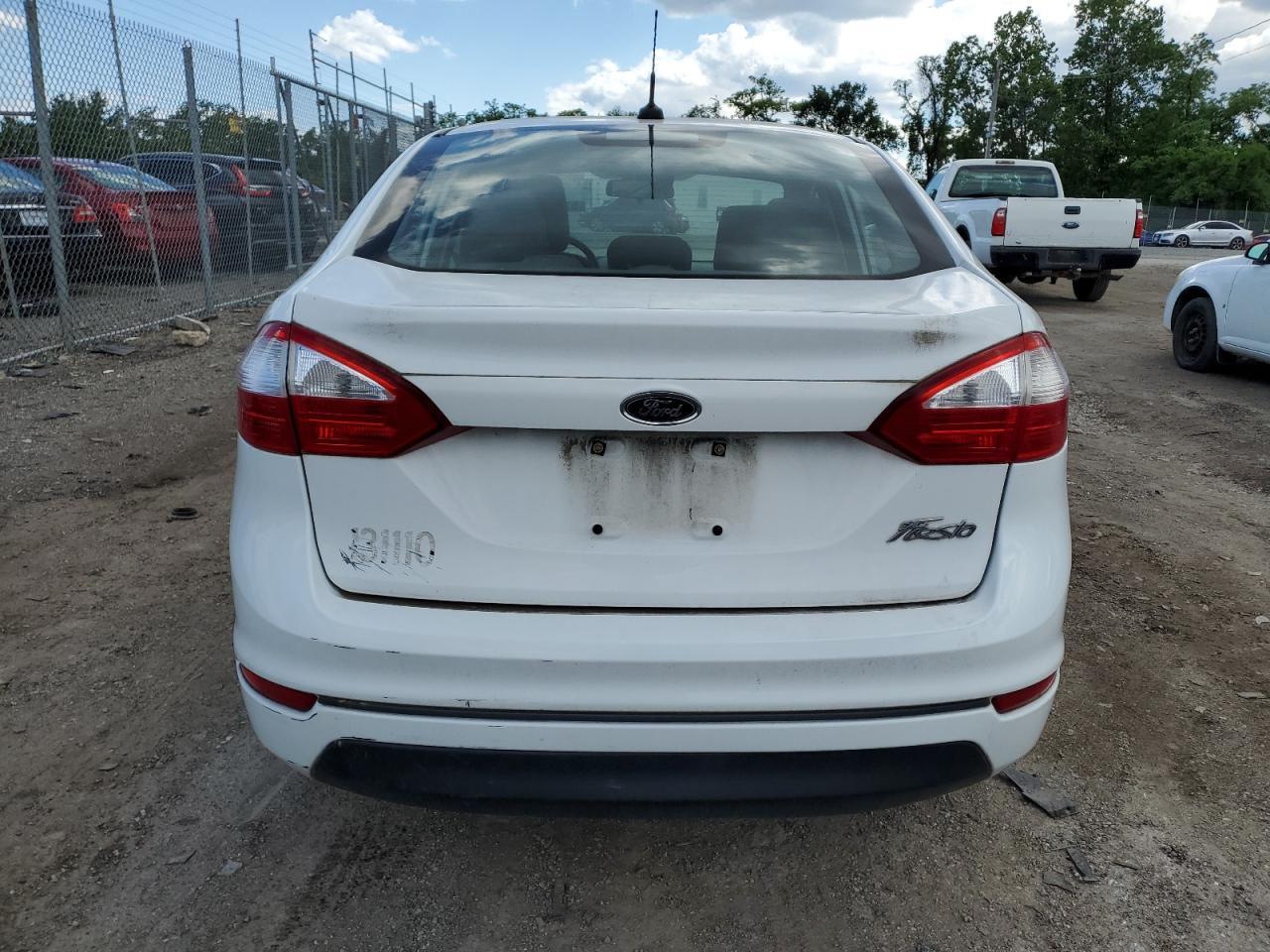 2014 FORD Fiesta