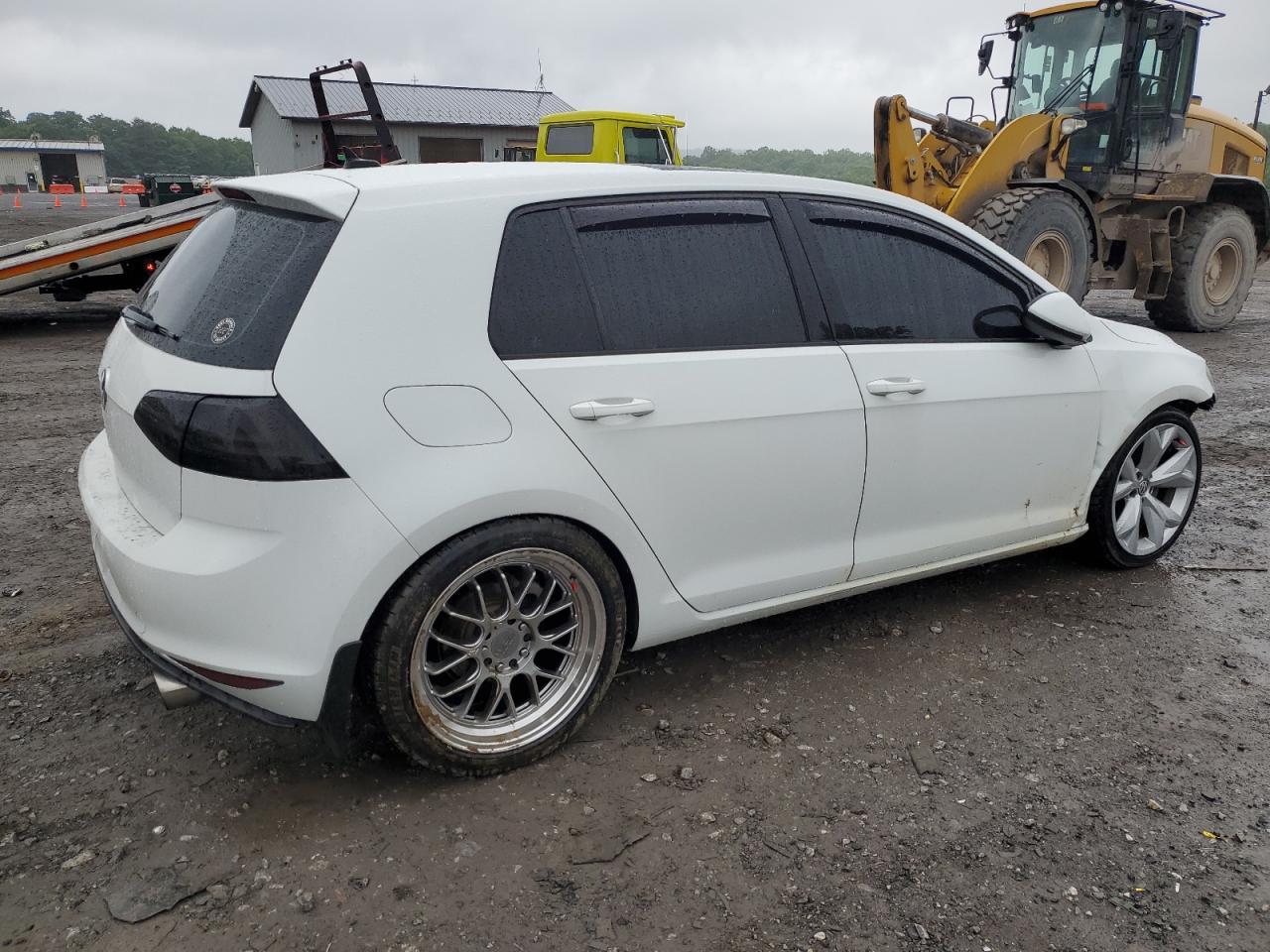 2015 VOLKSWAGEN GOLF