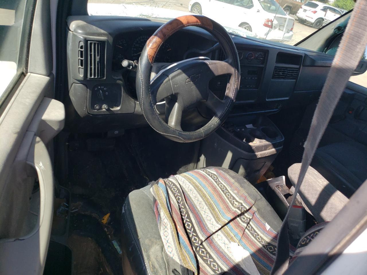 2003 CHEVROLET EXPRESS 2500