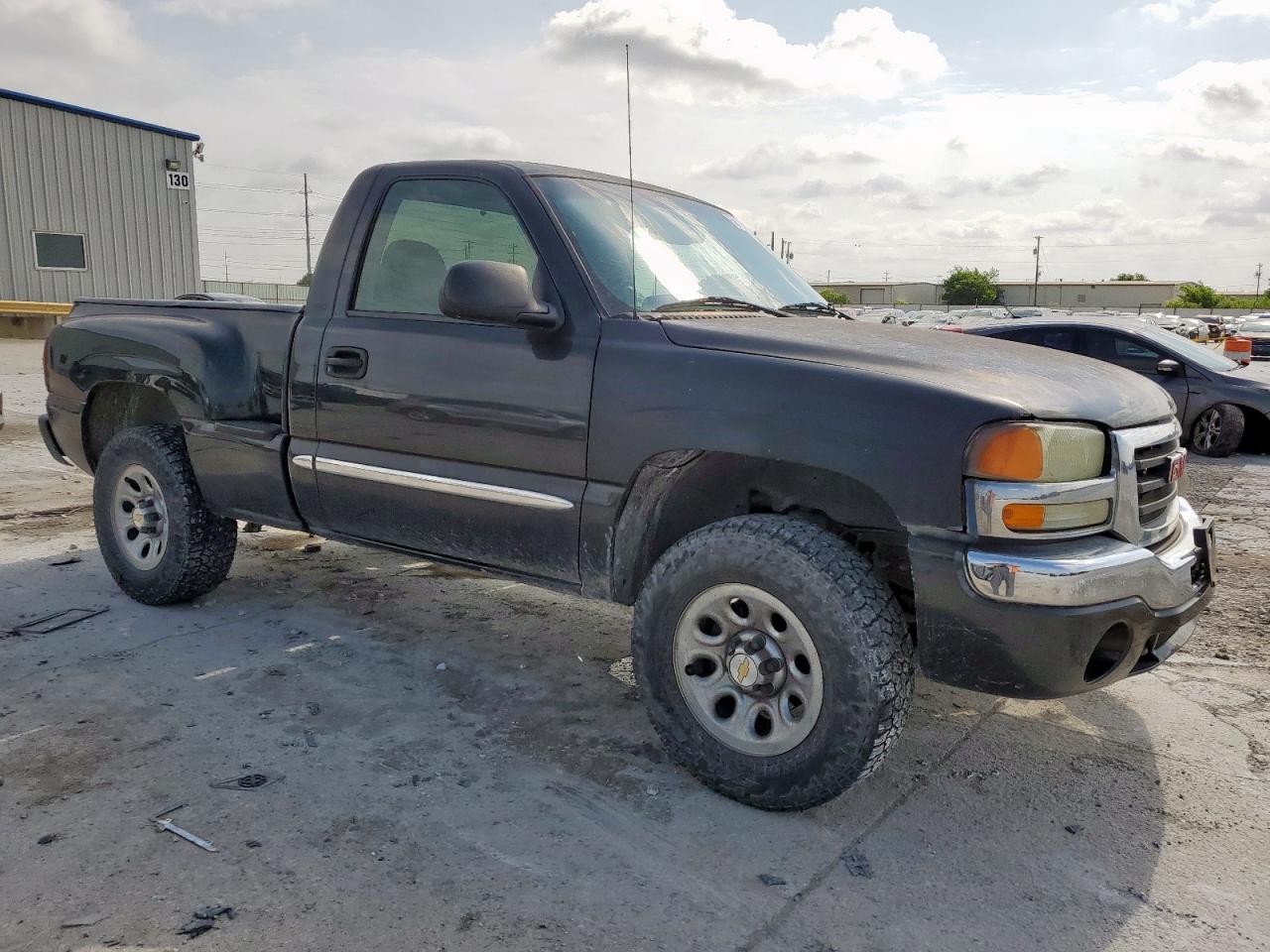 2003 GMC Sierra