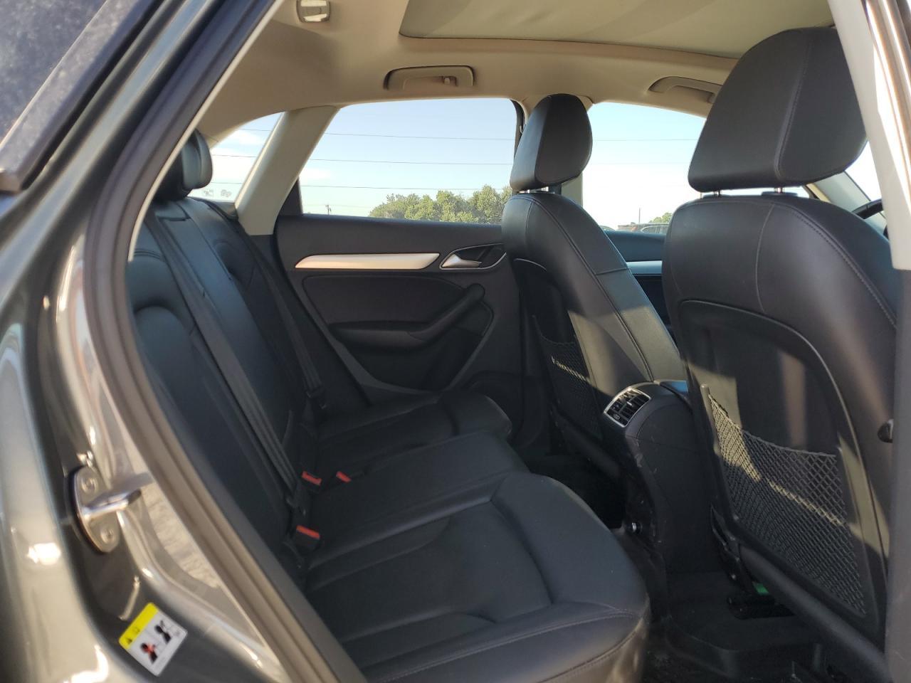 2018 AUDI Q3