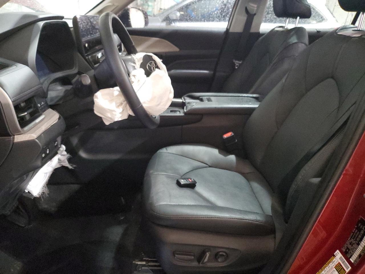 2024 TOYOTA HIGHLANDER