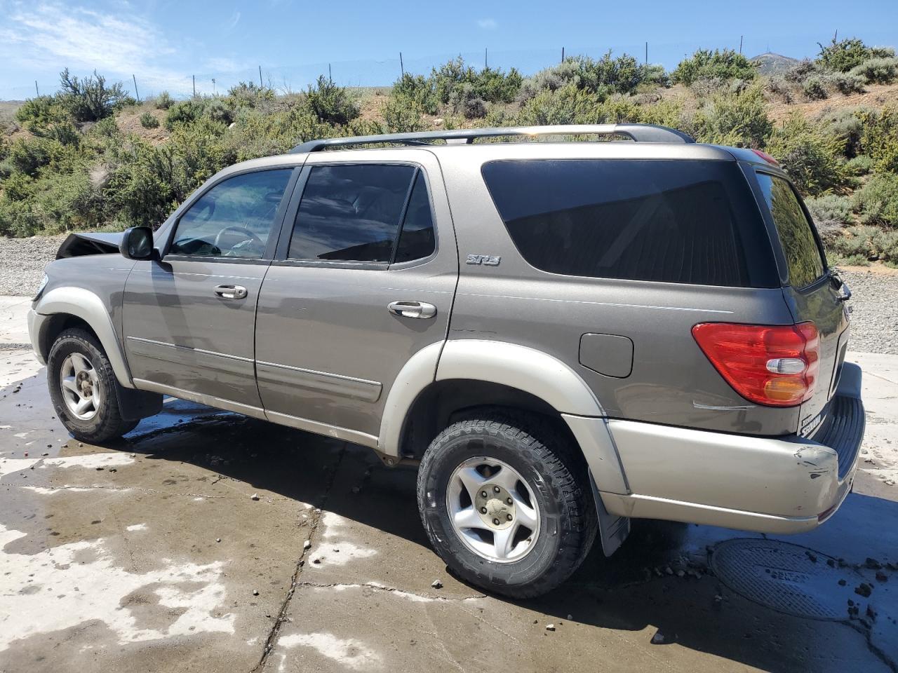 2003 TOYOTA Sequoia
