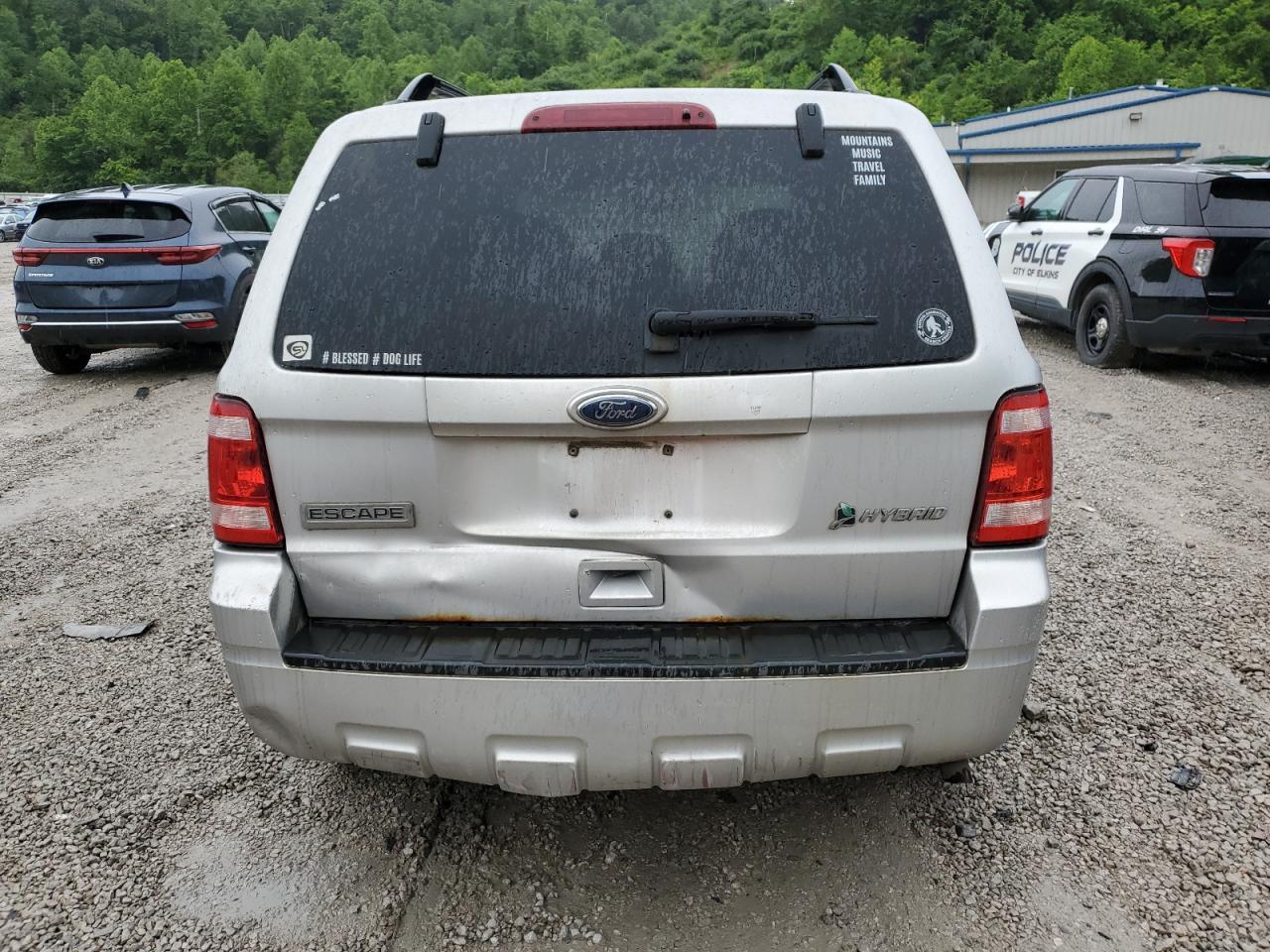 2010 FORD ESCAPE