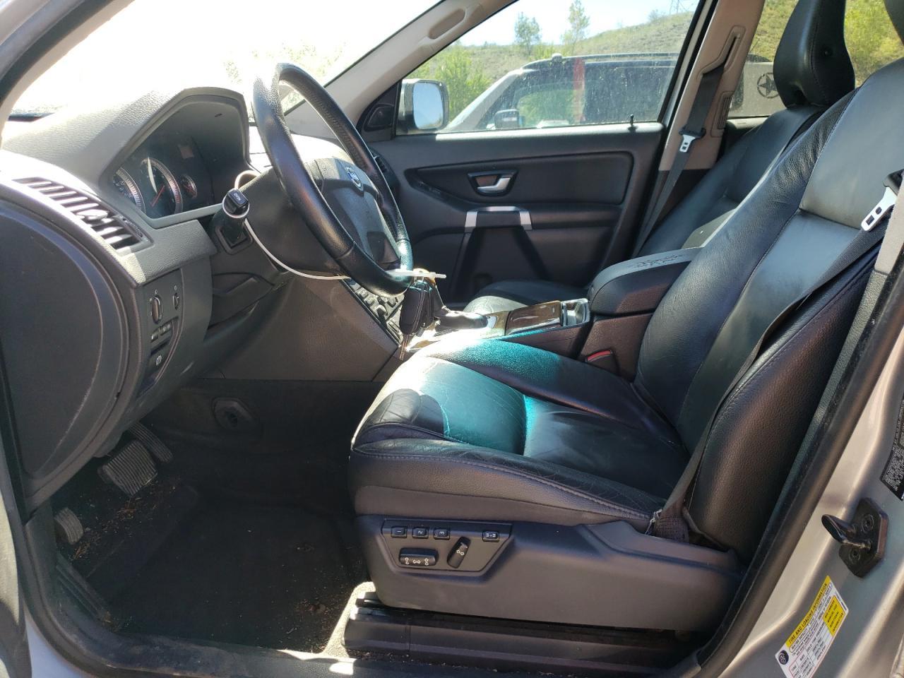 2012 VOLVO XC90