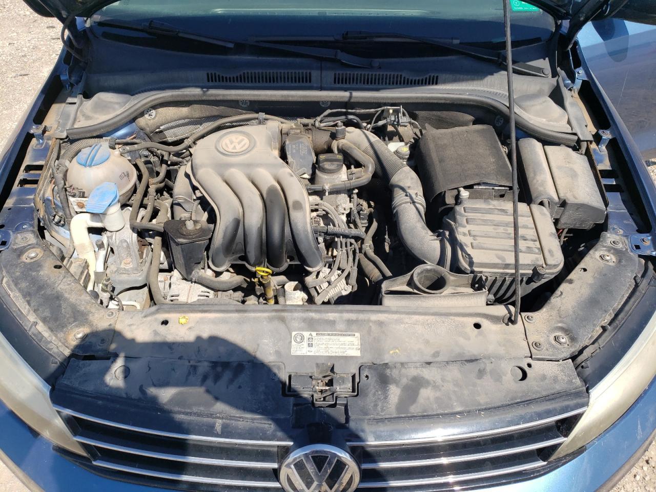 2015 VOLKSWAGEN JETTA
