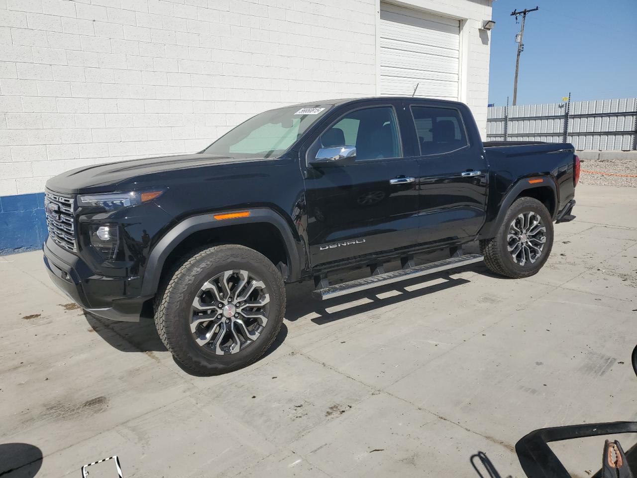 2025 GMC CANYON