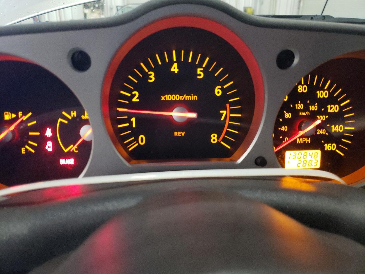 2003 NISSAN Z