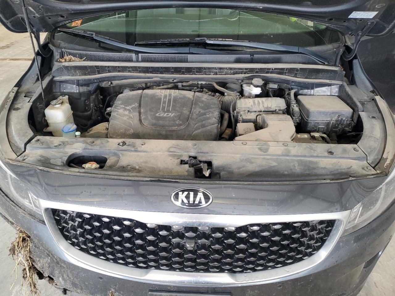 2018 KIA SEDONA