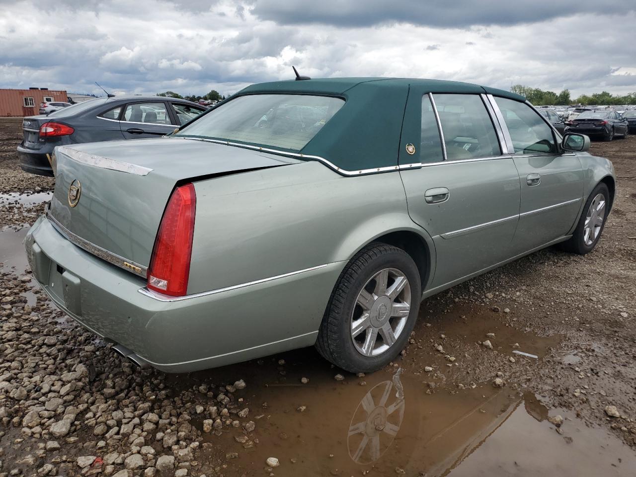 2006 CADILLAC DTS