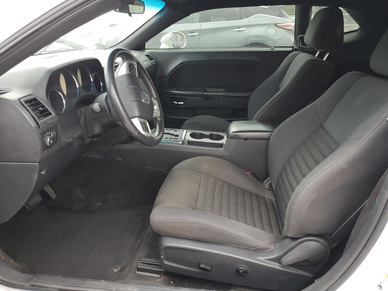 2014 DODGE Challenger