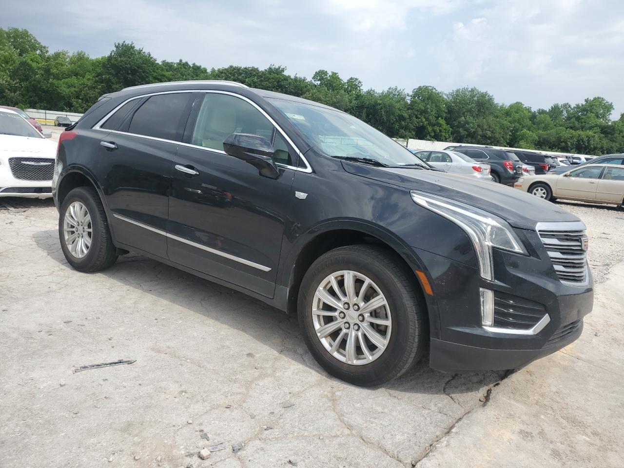 2017 CADILLAC XT5