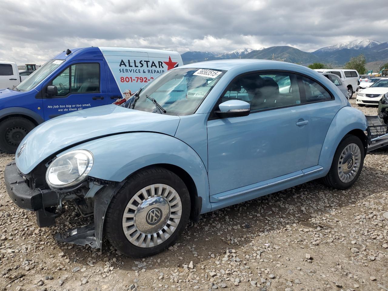 2013 VOLKSWAGEN Beetle