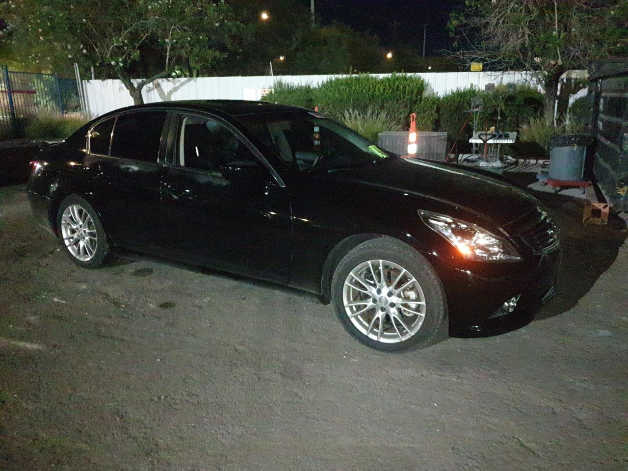 2011 INFINITI G37