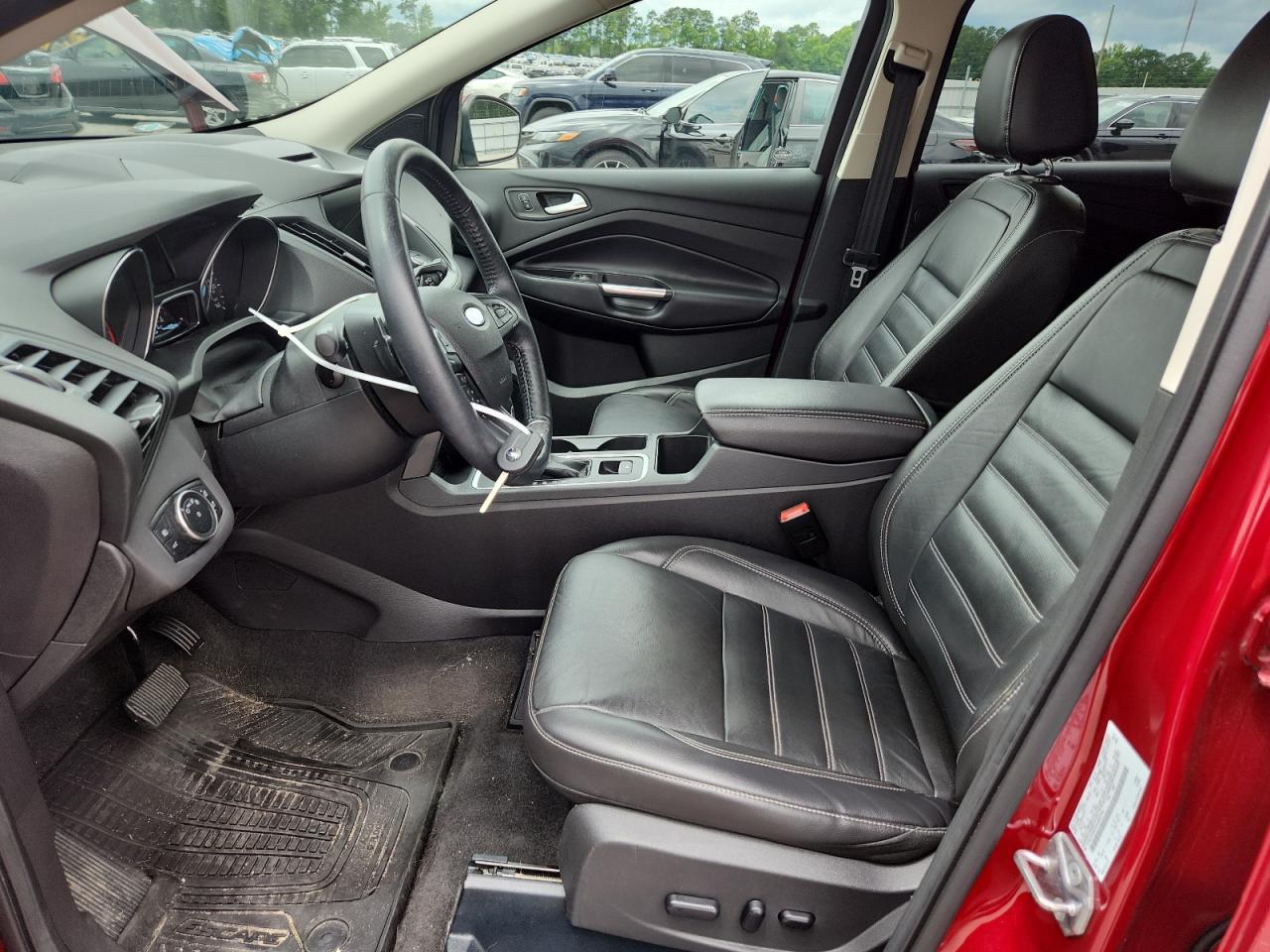 2017 FORD ESCAPE