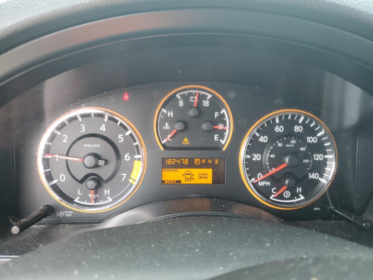 2015 NISSAN Armada