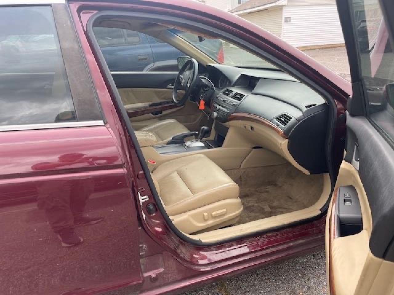 2011 HONDA ACCORD