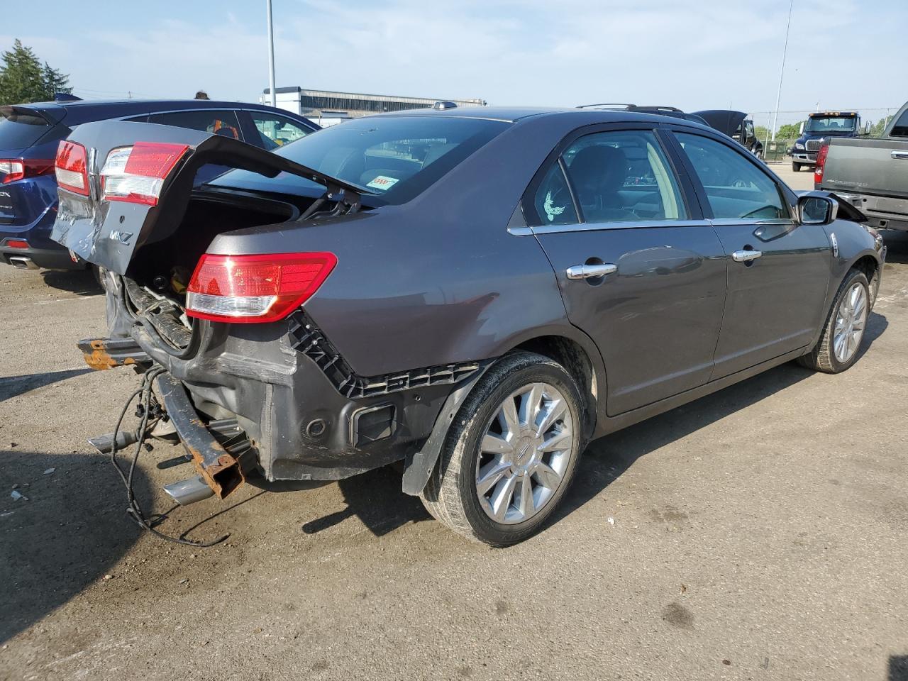 2011 LINCOLN MKZ