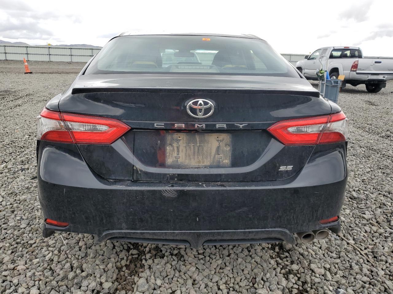 2018 TOYOTA CAMRY