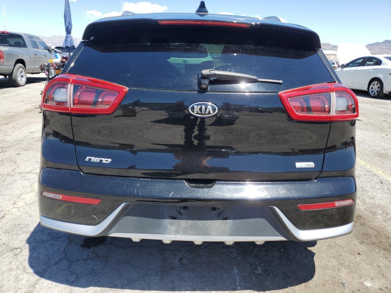 2017 KIA Niro
