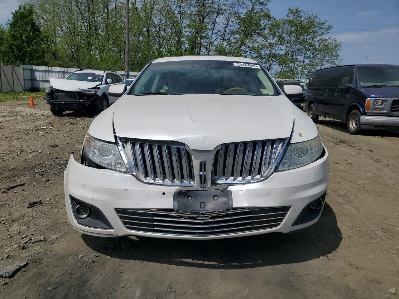 2010 LINCOLN MKS