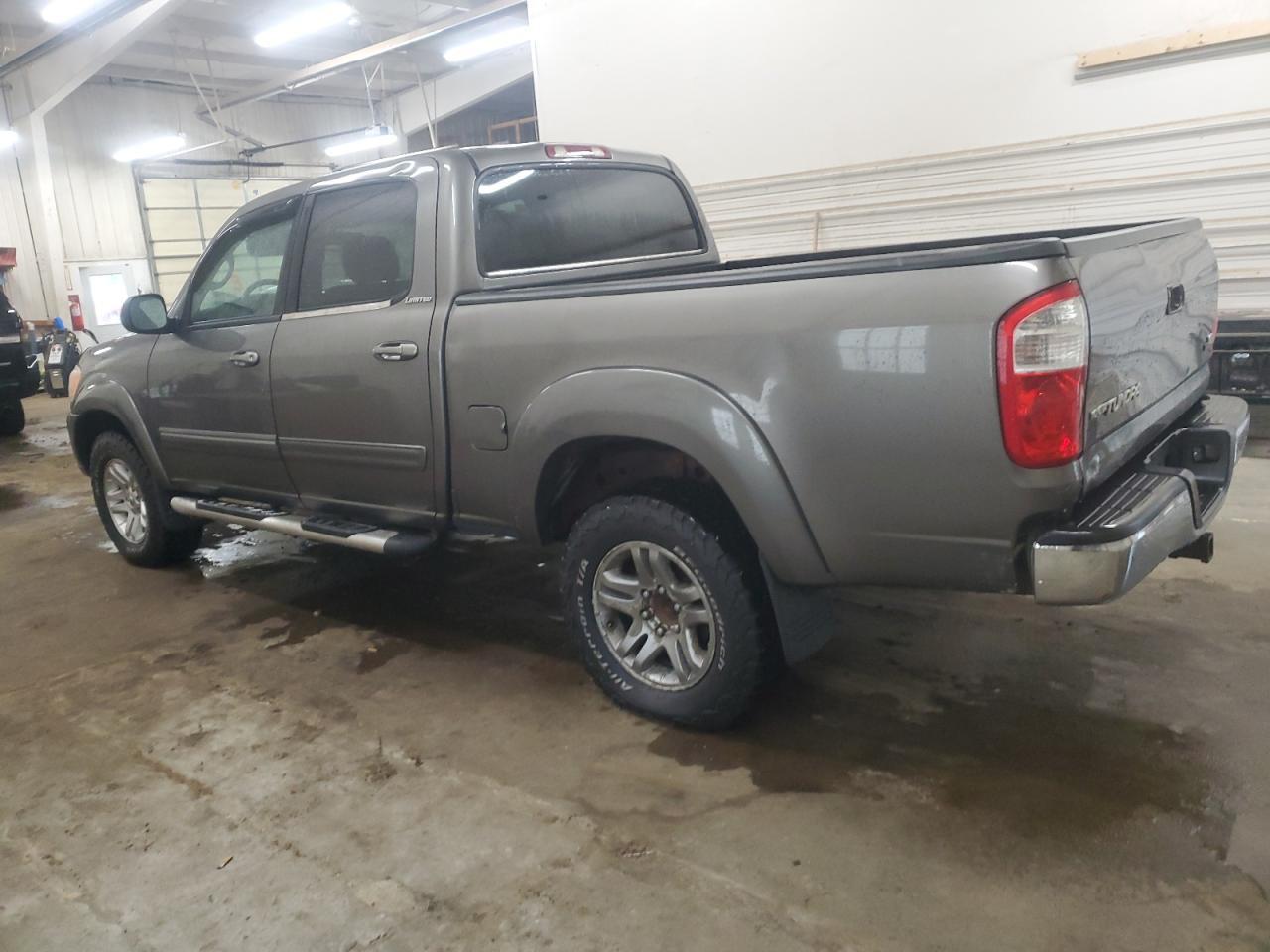 2005 TOYOTA TUNDRA