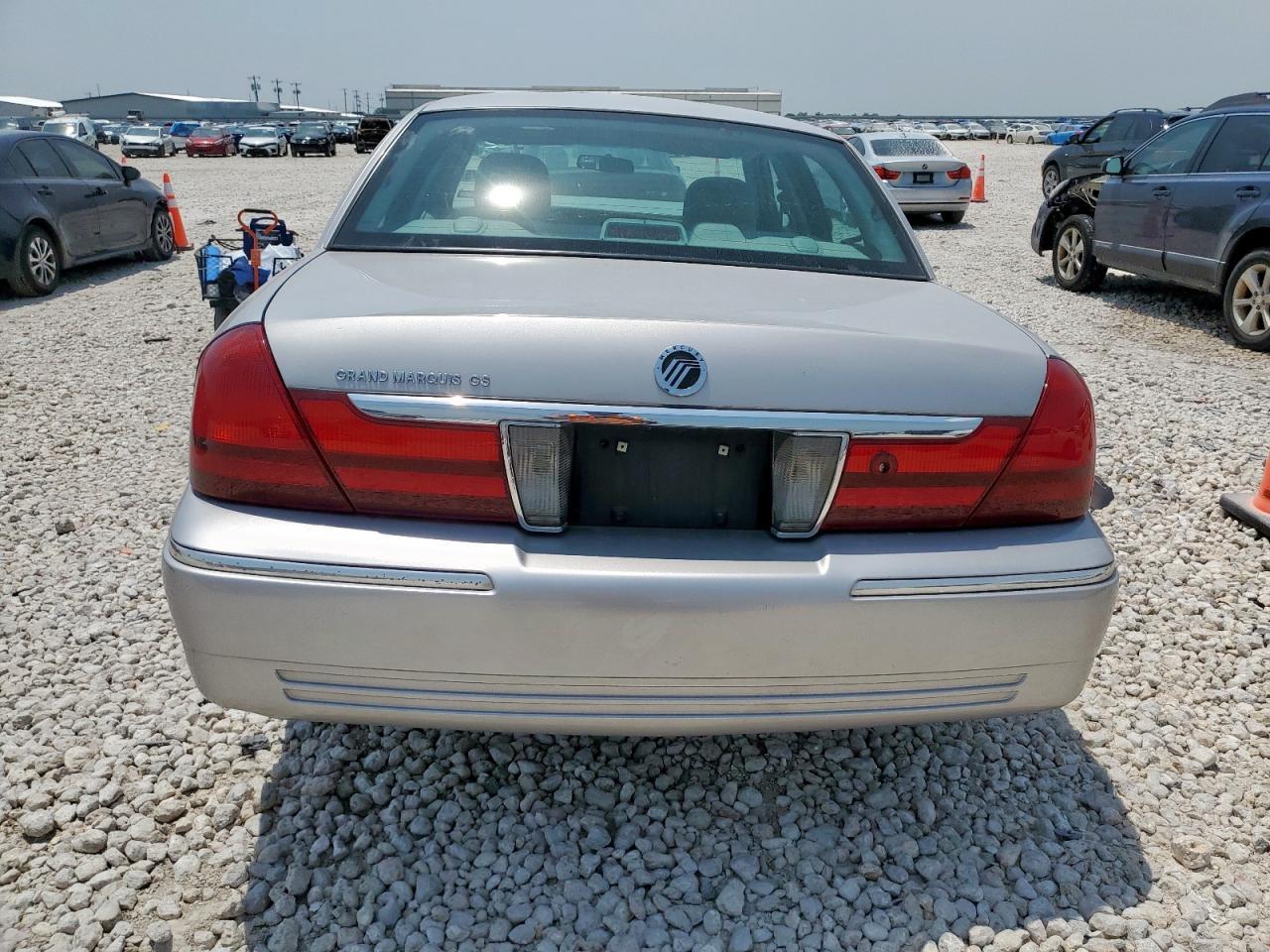 2004 MERCURY Gr Marq