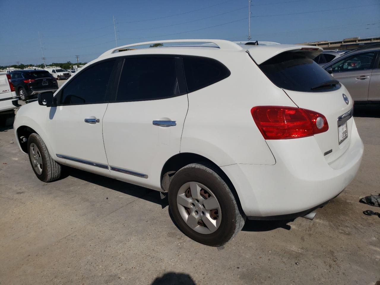 2015 NISSAN ROGUE
