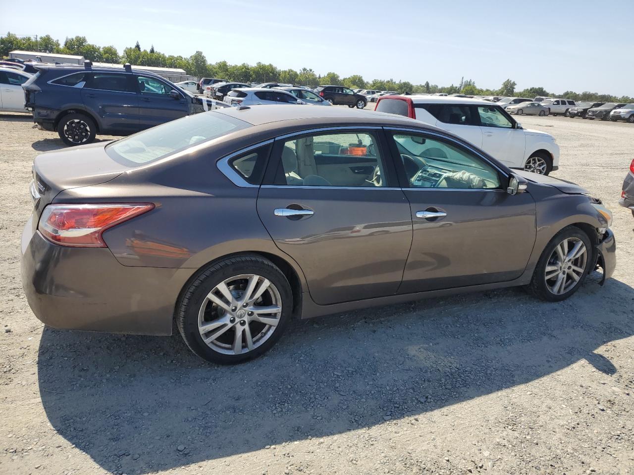 2013 NISSAN ALTIMA