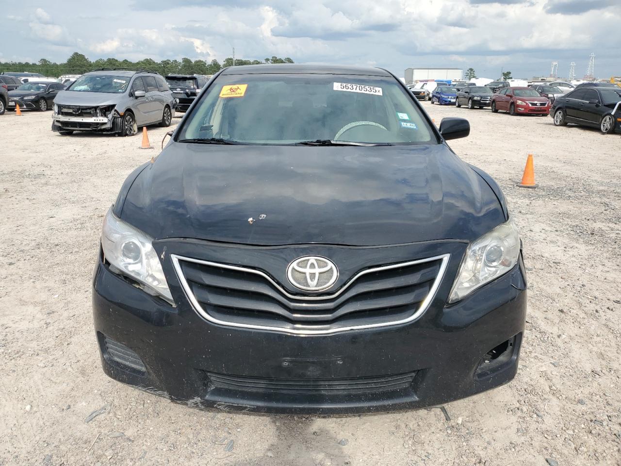 2011 TOYOTA CAMRY