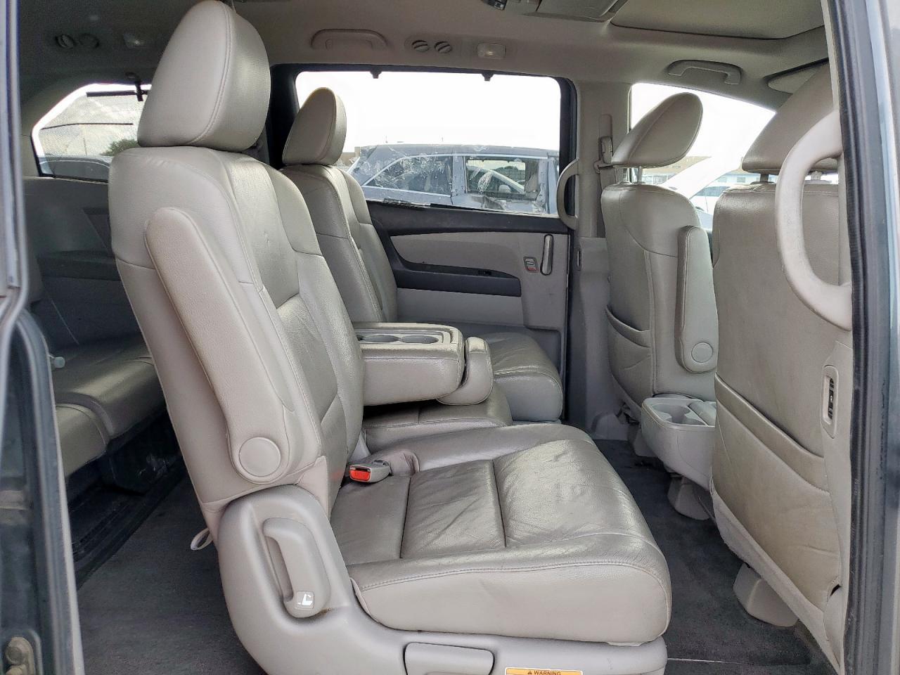 2011 HONDA ODYSSEY