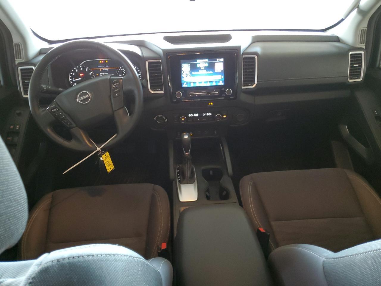 2023 NISSAN Frontier