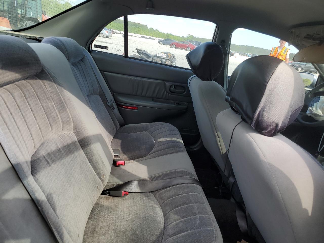 2002 BUICK Century