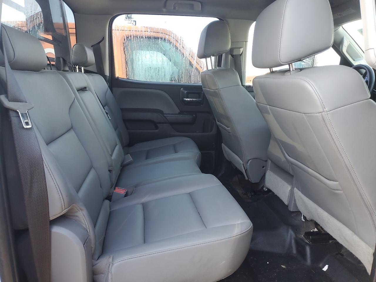 2018 CHEVROLET Silverado