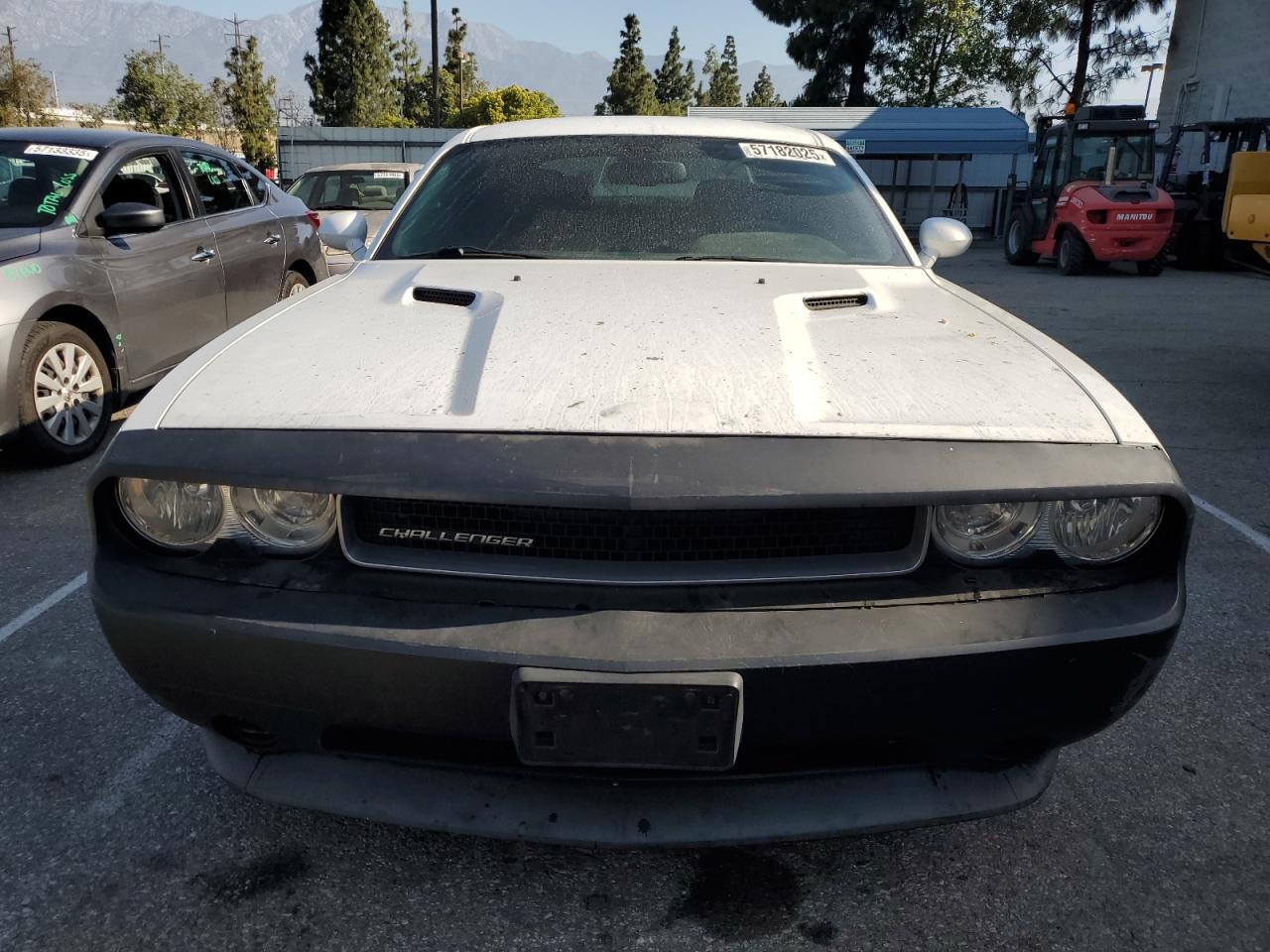 2013 DODGE Challenger