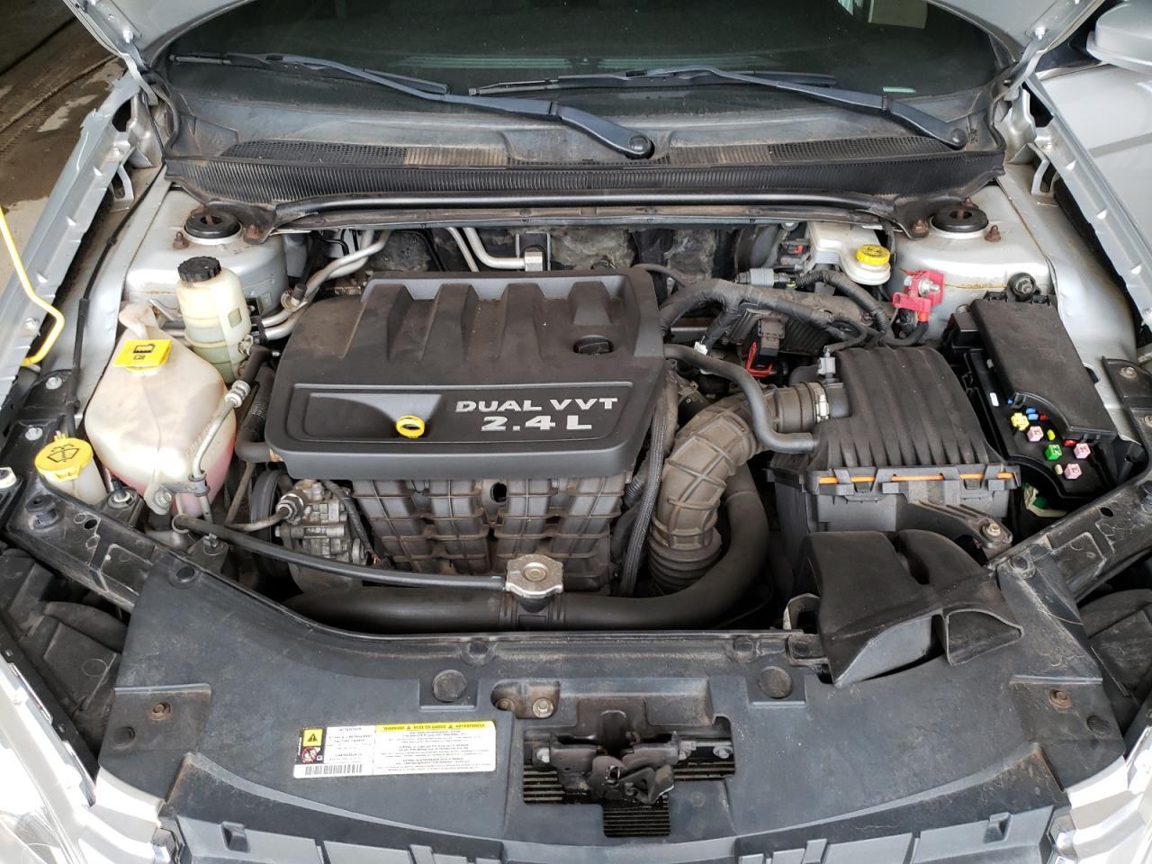 2012 CHRYSLER 200