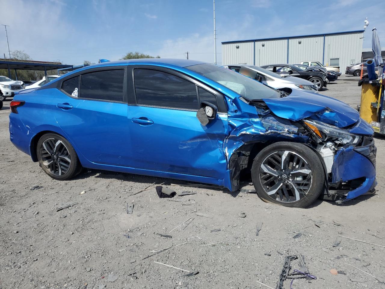 2023 NISSAN VERSA