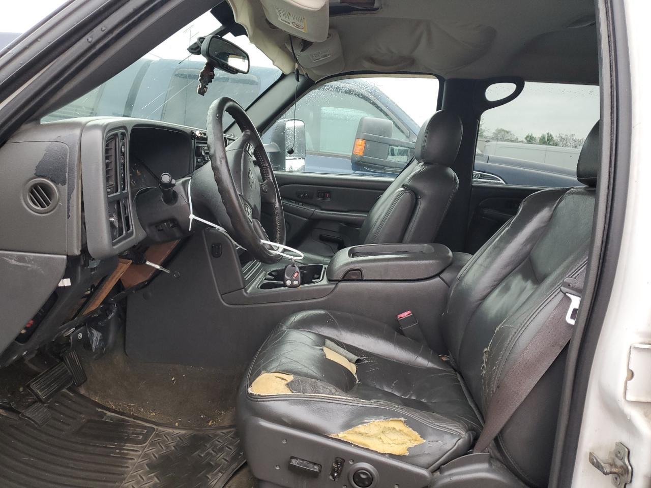 2004 CHEVROLET Silverado