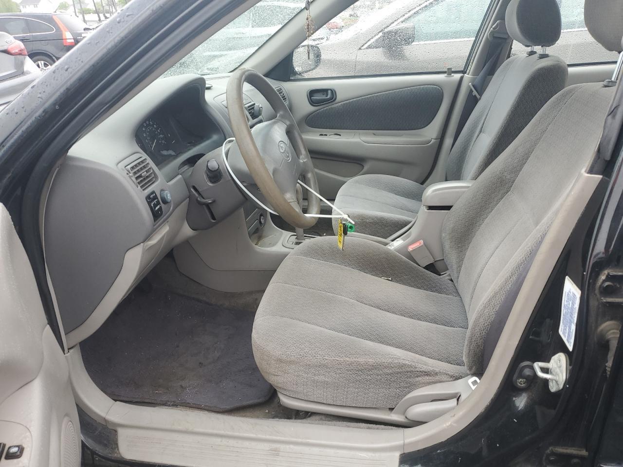 2002 TOYOTA COROLLA
